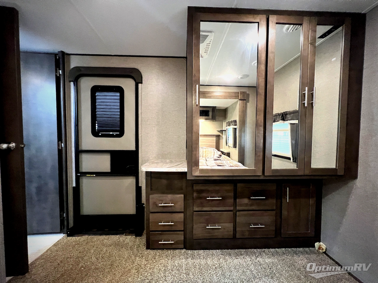 2020 Forest River Rockwood Signature Ultra Lite 8335SB Photo 39