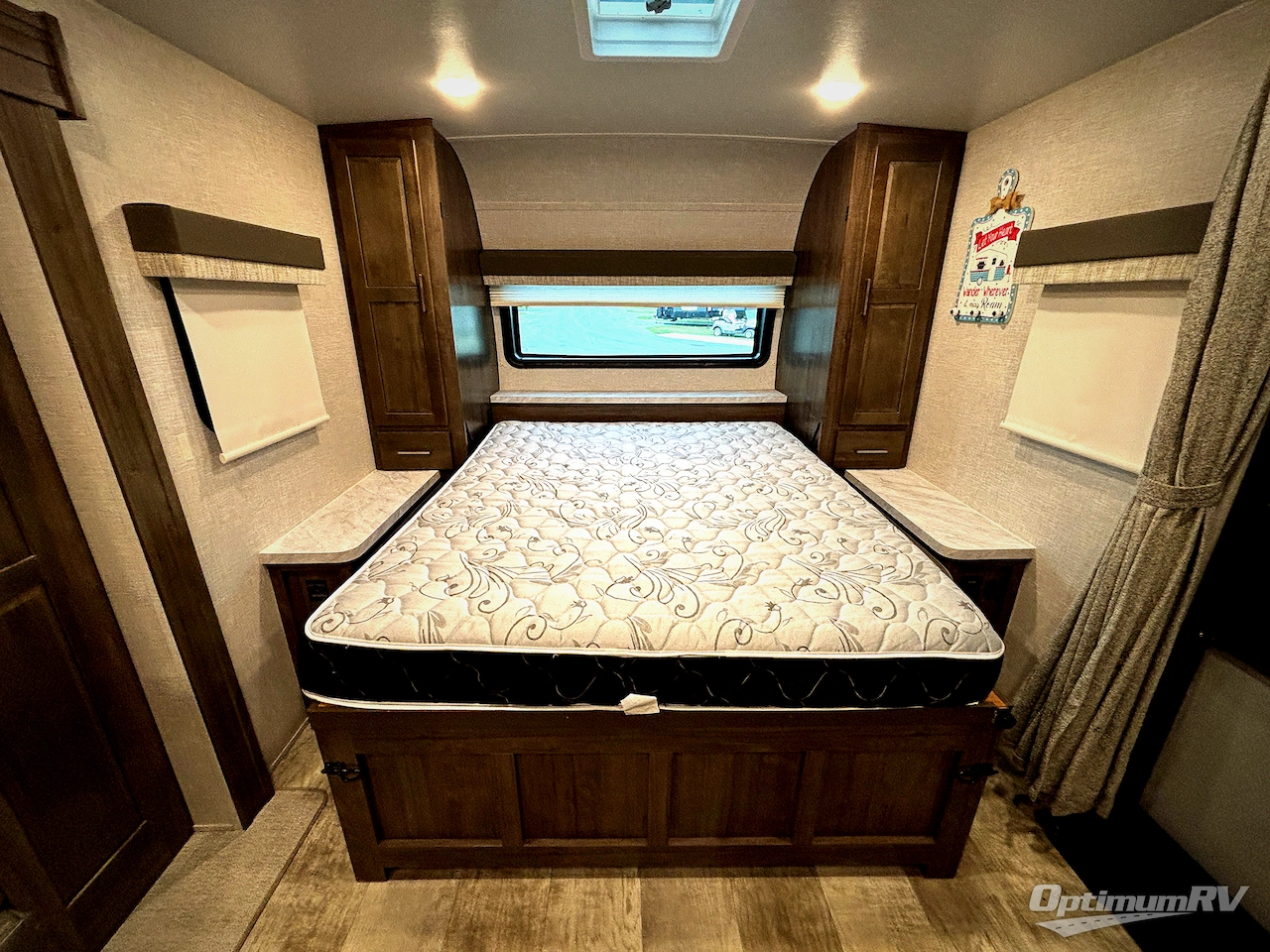 2023 Forest River Flagstaff Micro Lite 25BRDS Photo 8