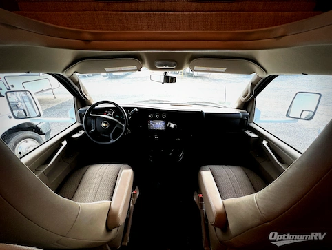 2021 Thor Four Winds 22E RV Photo 2