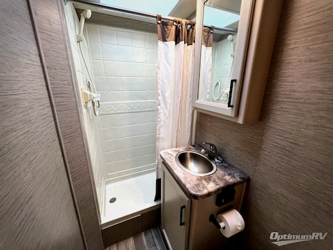 2021 Thor Four Winds 22E RV Photo 4