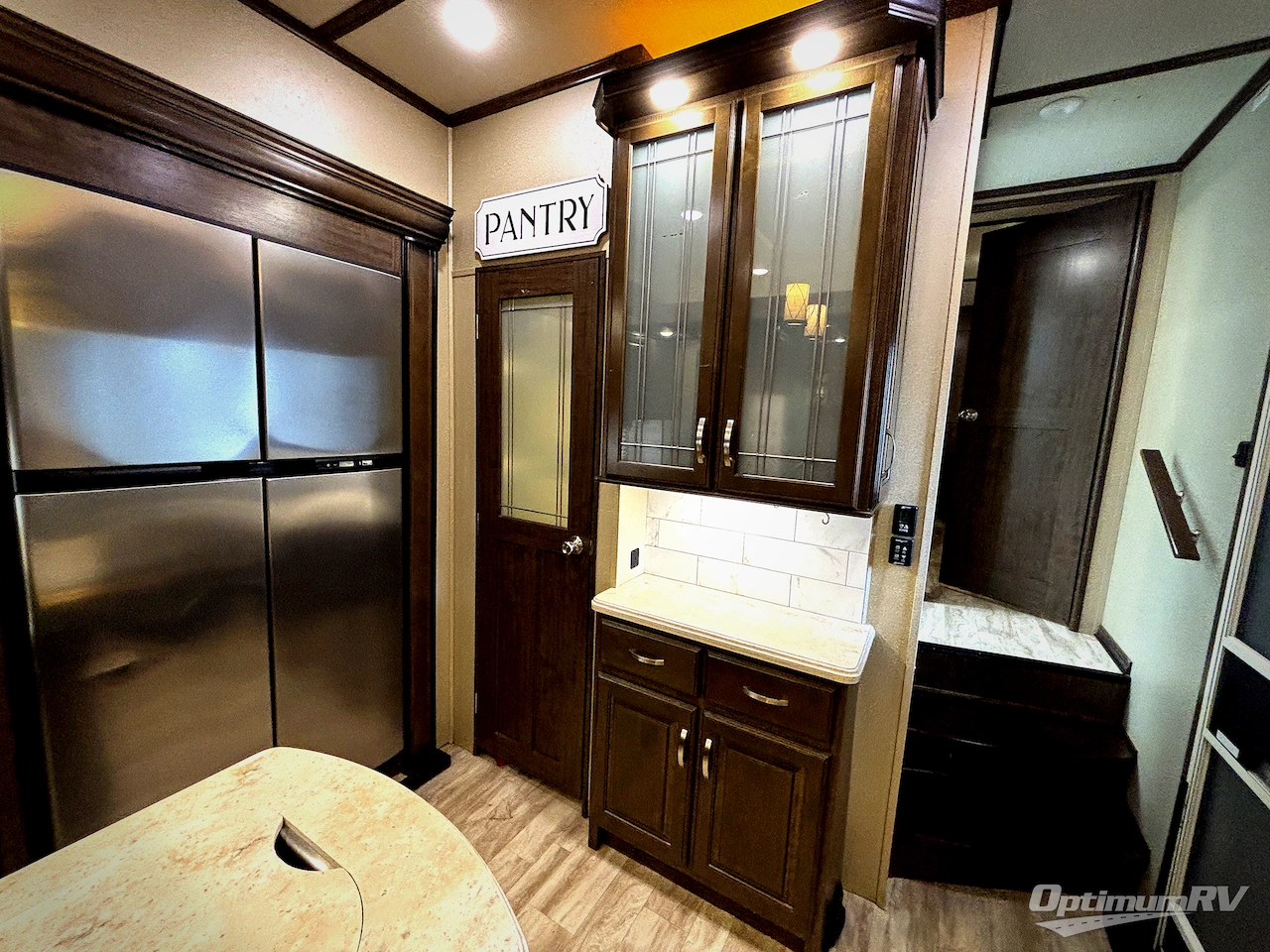 2019 Grand Design Solitude 375RES Photo 15