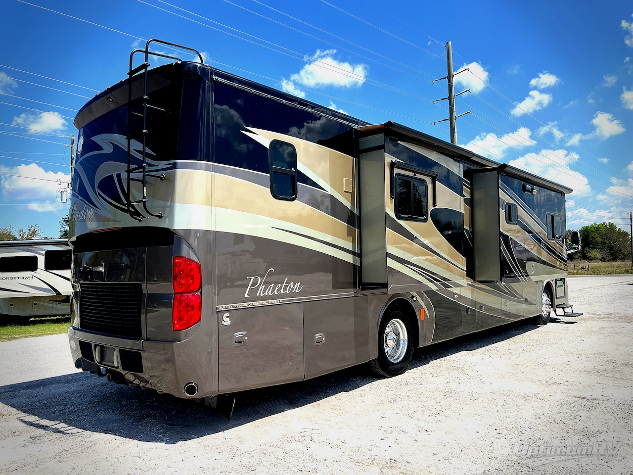 2013 Tiffin Phaeton 40QBH Photo 3