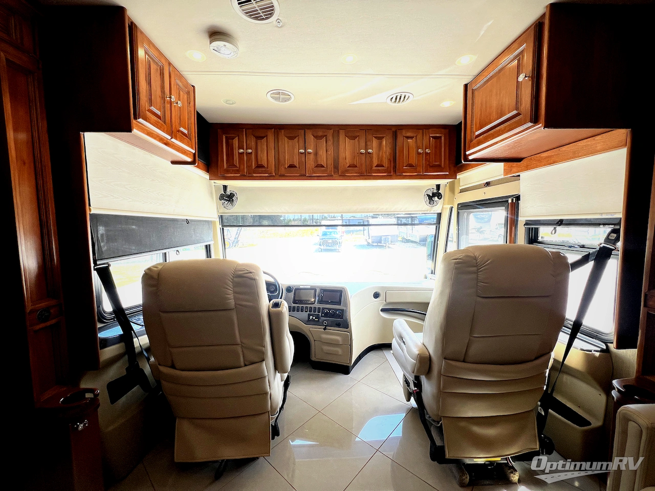 2013 Tiffin Phaeton 40QBH Photo 6