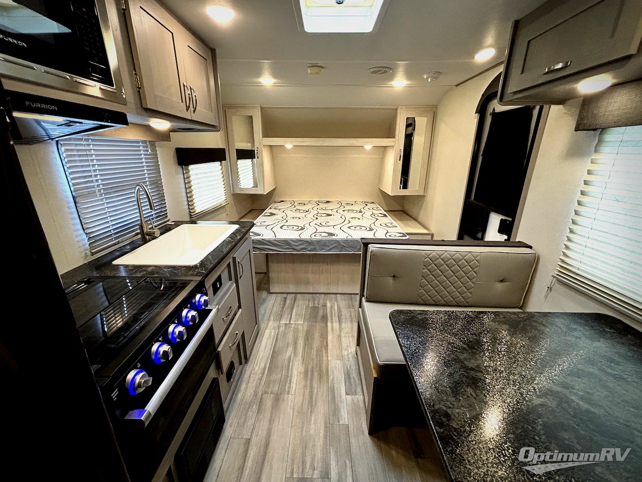 2022 Prime Time Tracer 200BHSLE Photo 5