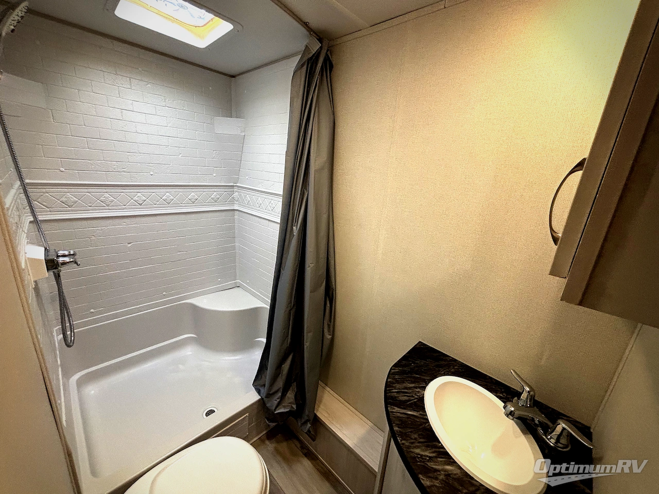 2022 Prime Time Tracer 200BHSLE Photo 13