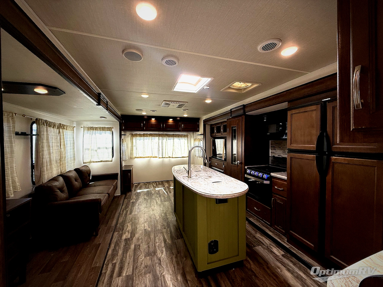 2020 Grand Design Reflection 315RLTS Photo 4