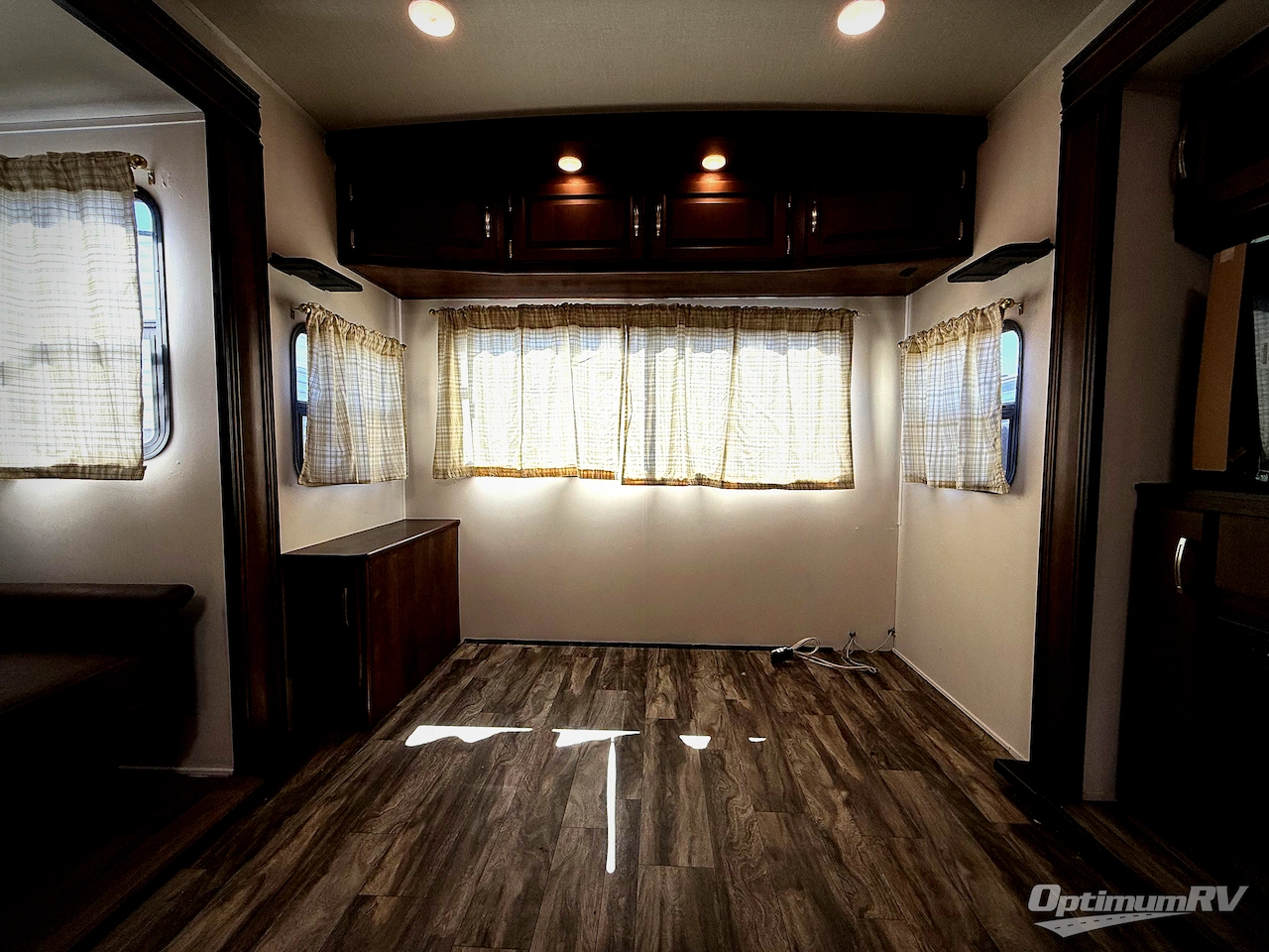 2020 Grand Design Reflection 315RLTS Photo 16