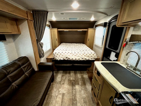 2021 Winnebago Towables Micro Minnie 2106DS RV Photo 2