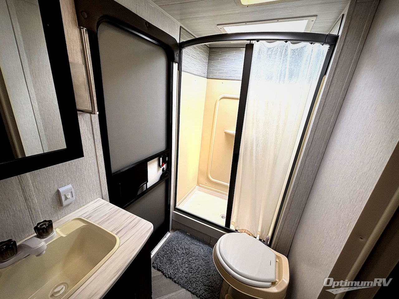 2022 Forest River Wildwood X-Lite 263BHXL Photo 13