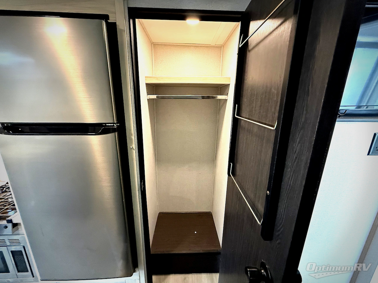 2021 Forest River Sunseeker Classic 2440DS Ford Photo 14