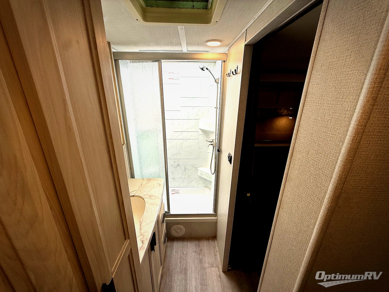 2021 Forest River Sunseeker Classic 2440DS Ford Photo 18