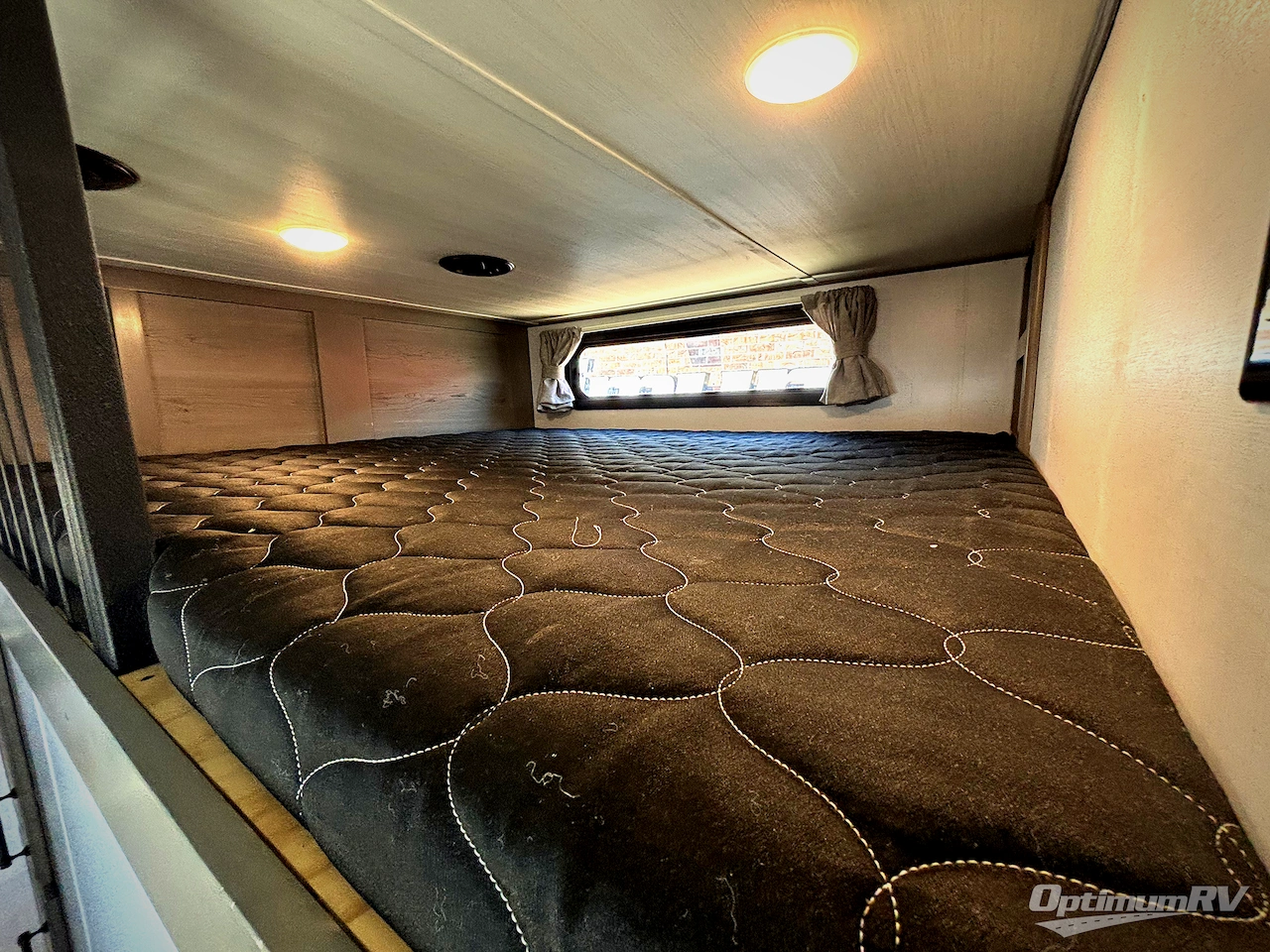2022 Keystone Montana 3855BR Photo 14