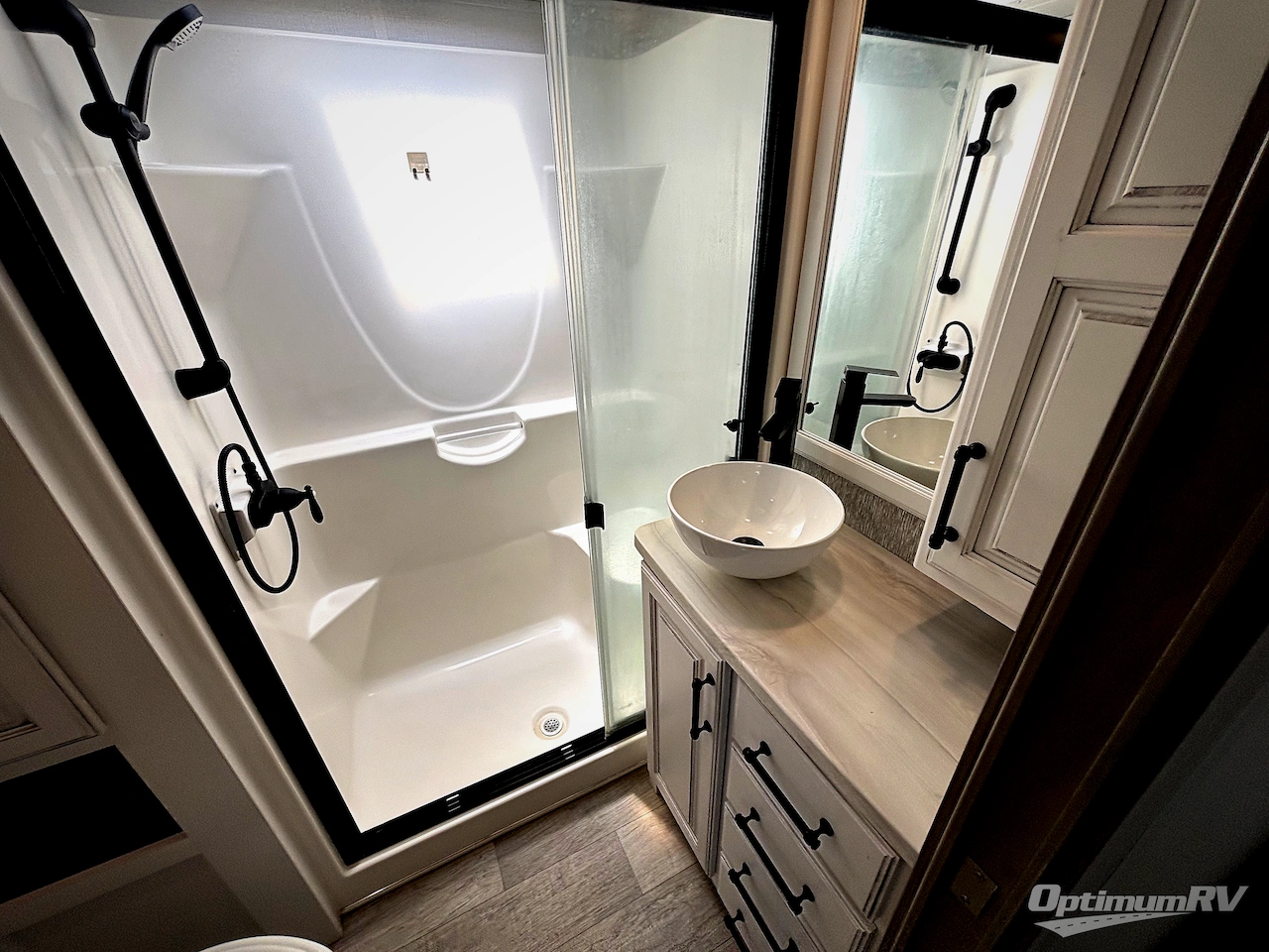 2022 Keystone Montana 3855BR Photo 16