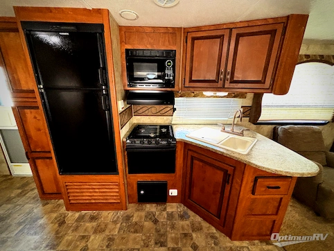 2011 Keystone Laredo Super Lite 296RE RV Photo 2