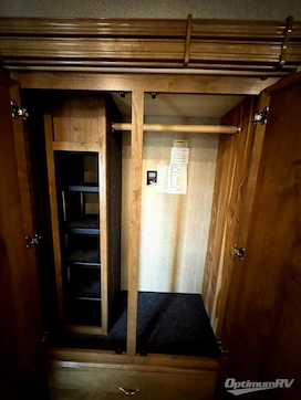 2019 Holiday Rambler Vacationer 36F RV Photo 4