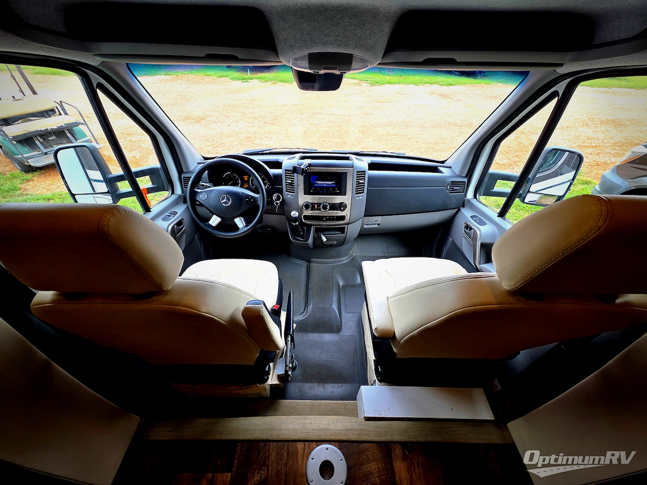 2019 Tiffin Wayfarer 25QW Photo 6