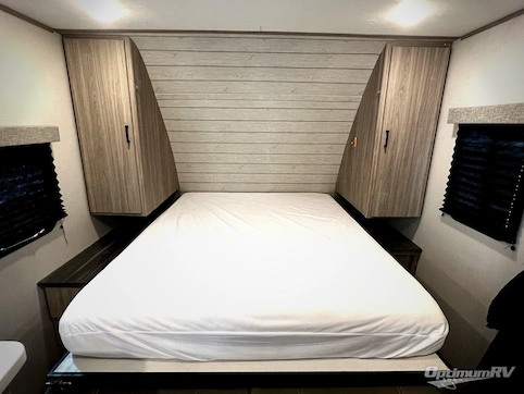 2021 Keystone Passport 219BH SL Series RV Photo 2