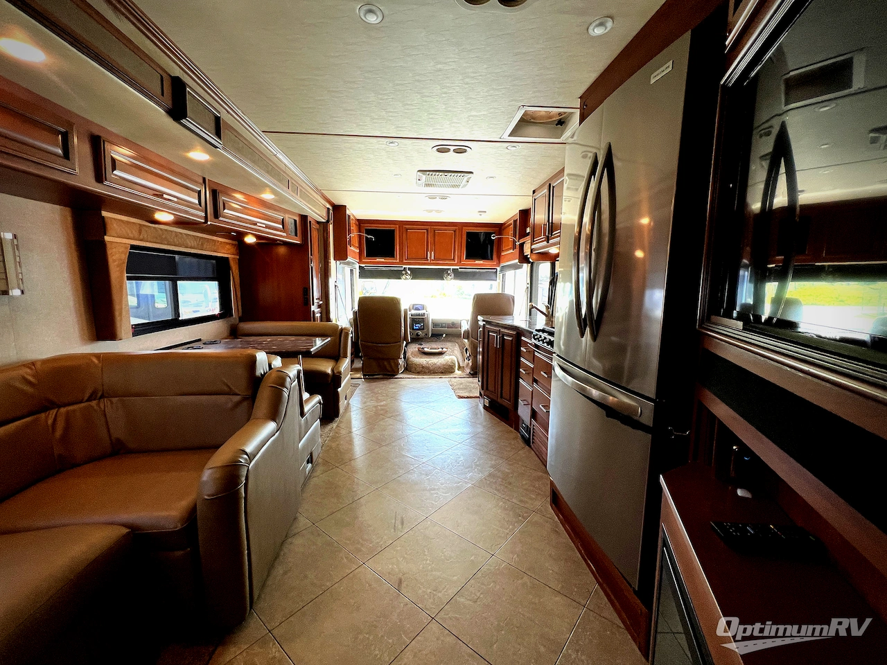 2015 Fleetwood Bounder 35K Photo 5