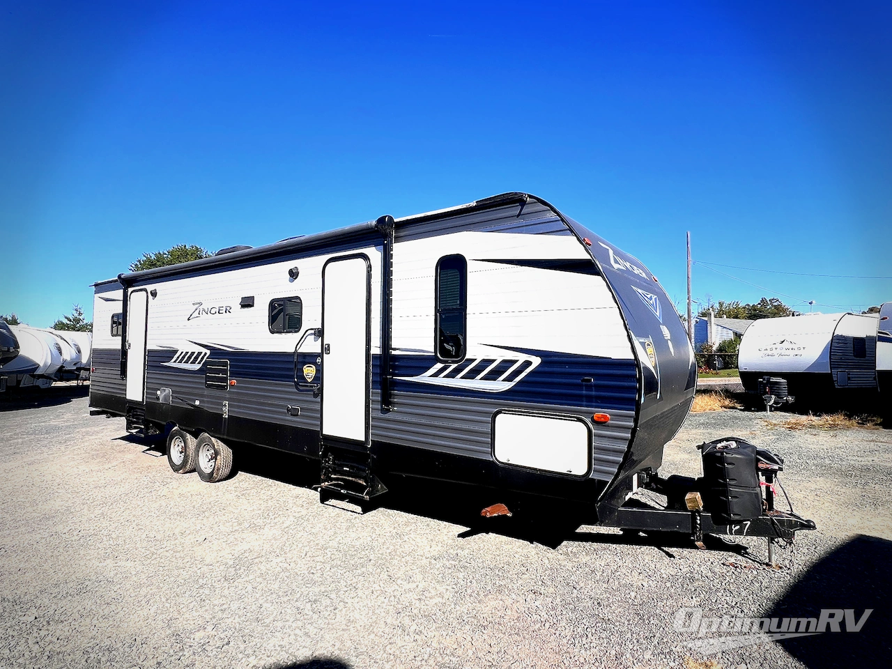 2018 CrossRoads Zinger ZR320FB Photo 1
