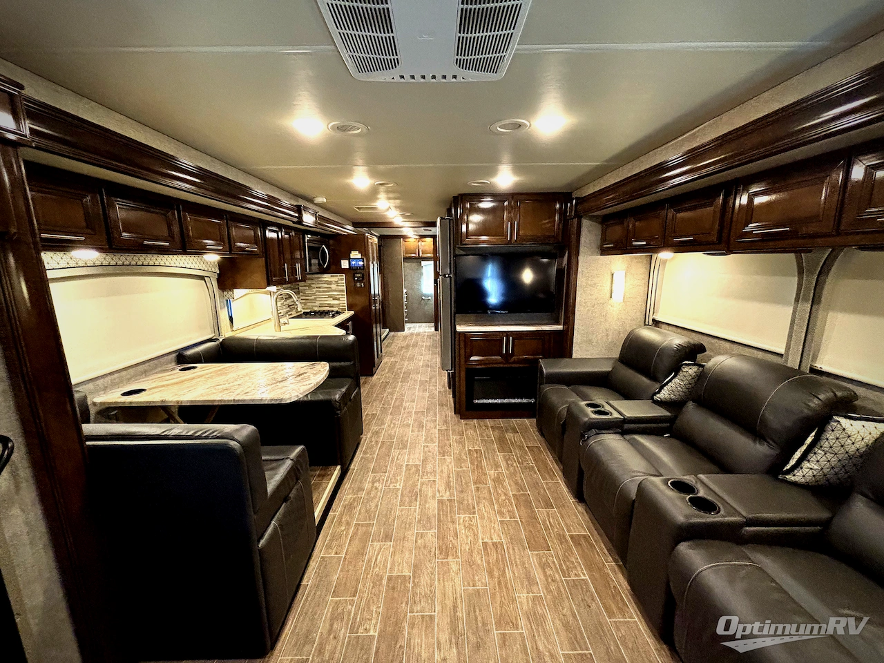 2020 Thor Miramar 35.4 Photo 4