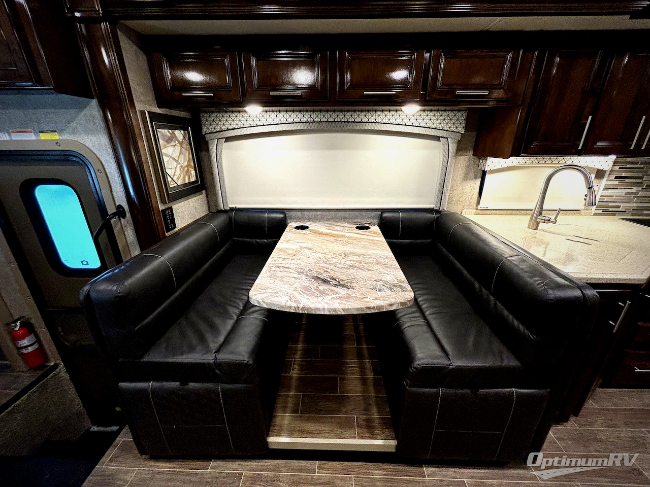 2020 Thor Miramar 35.4 Photo 10