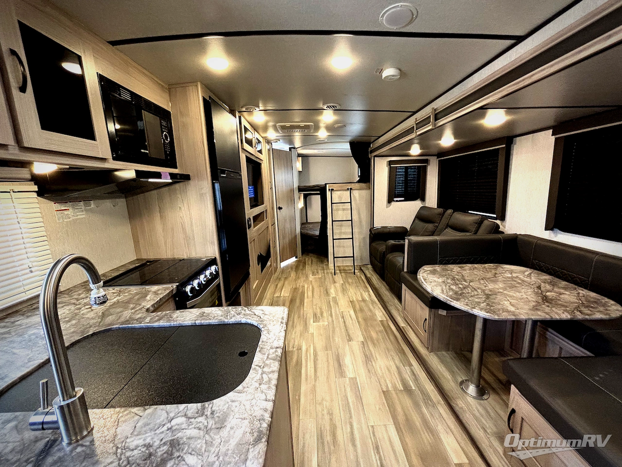 2022 Coachmen Spirit Ultra Lite 2963BH Photo 4