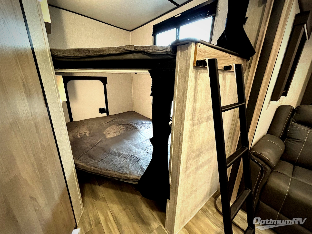 2022 Coachmen Spirit Ultra Lite 2963BH Photo 11