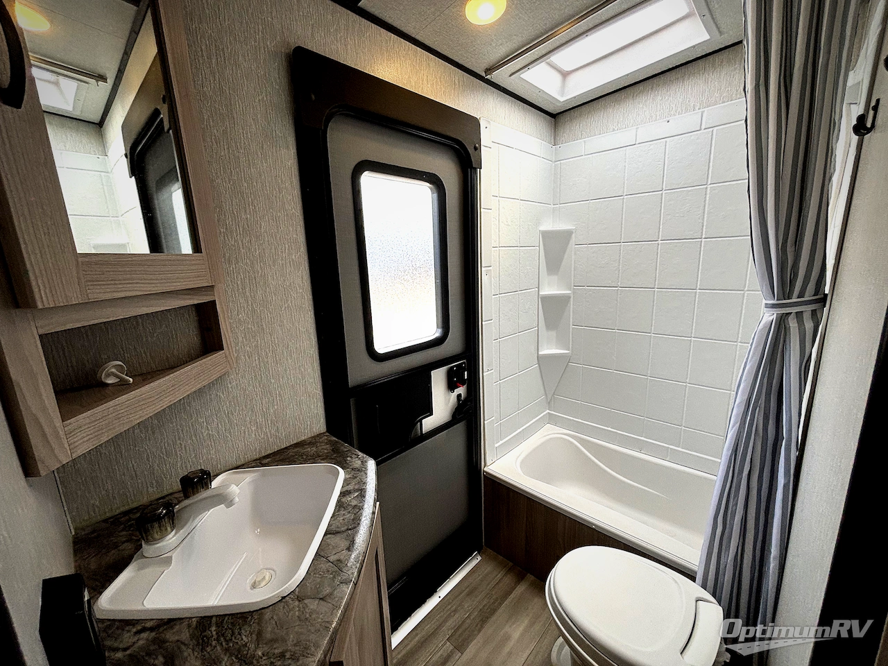 2022 Coachmen Spirit Ultra Lite 2963BH Photo 12