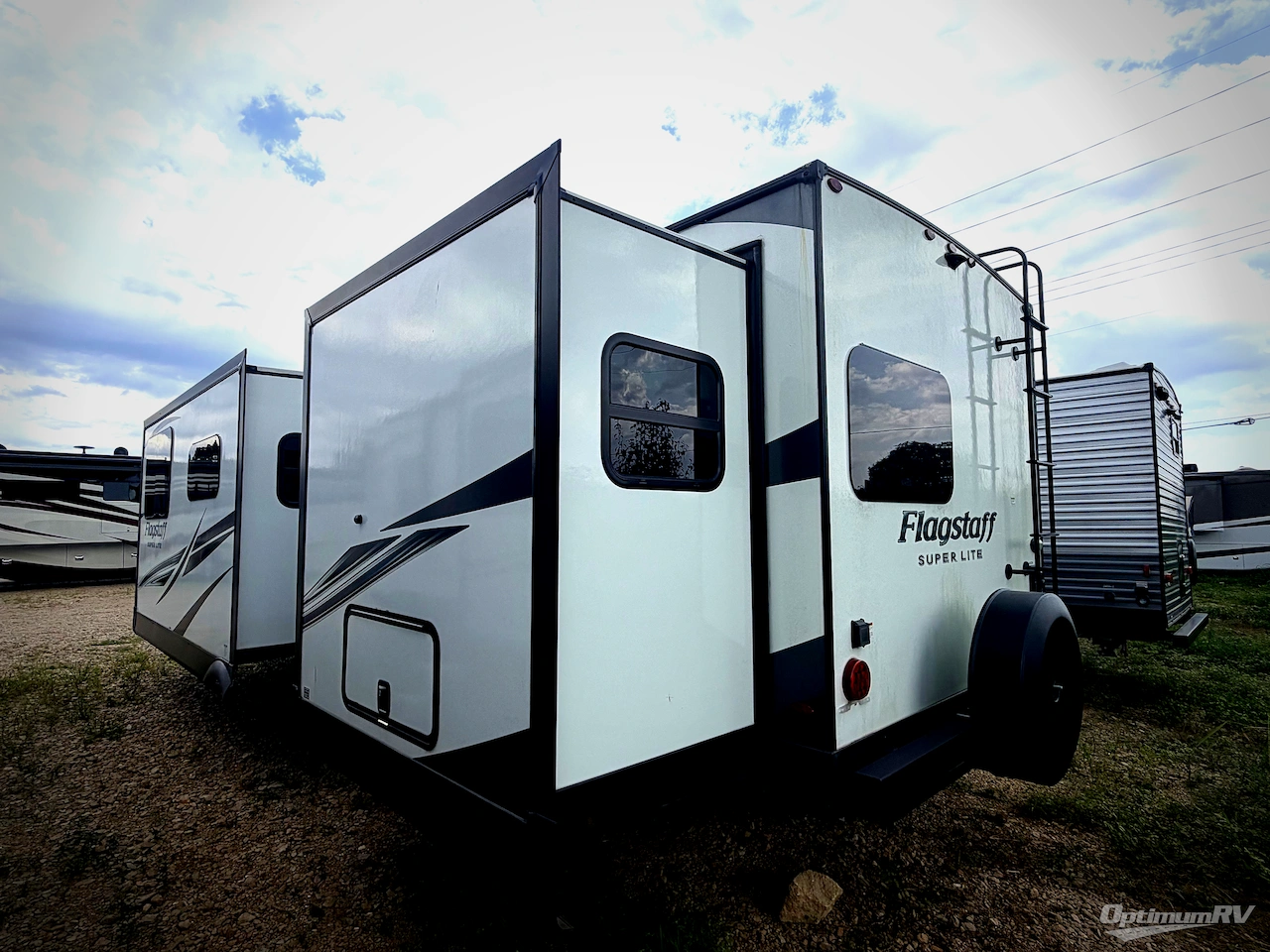 2022 Forest River Flagstaff Super Lite 26FKBS Photo 3