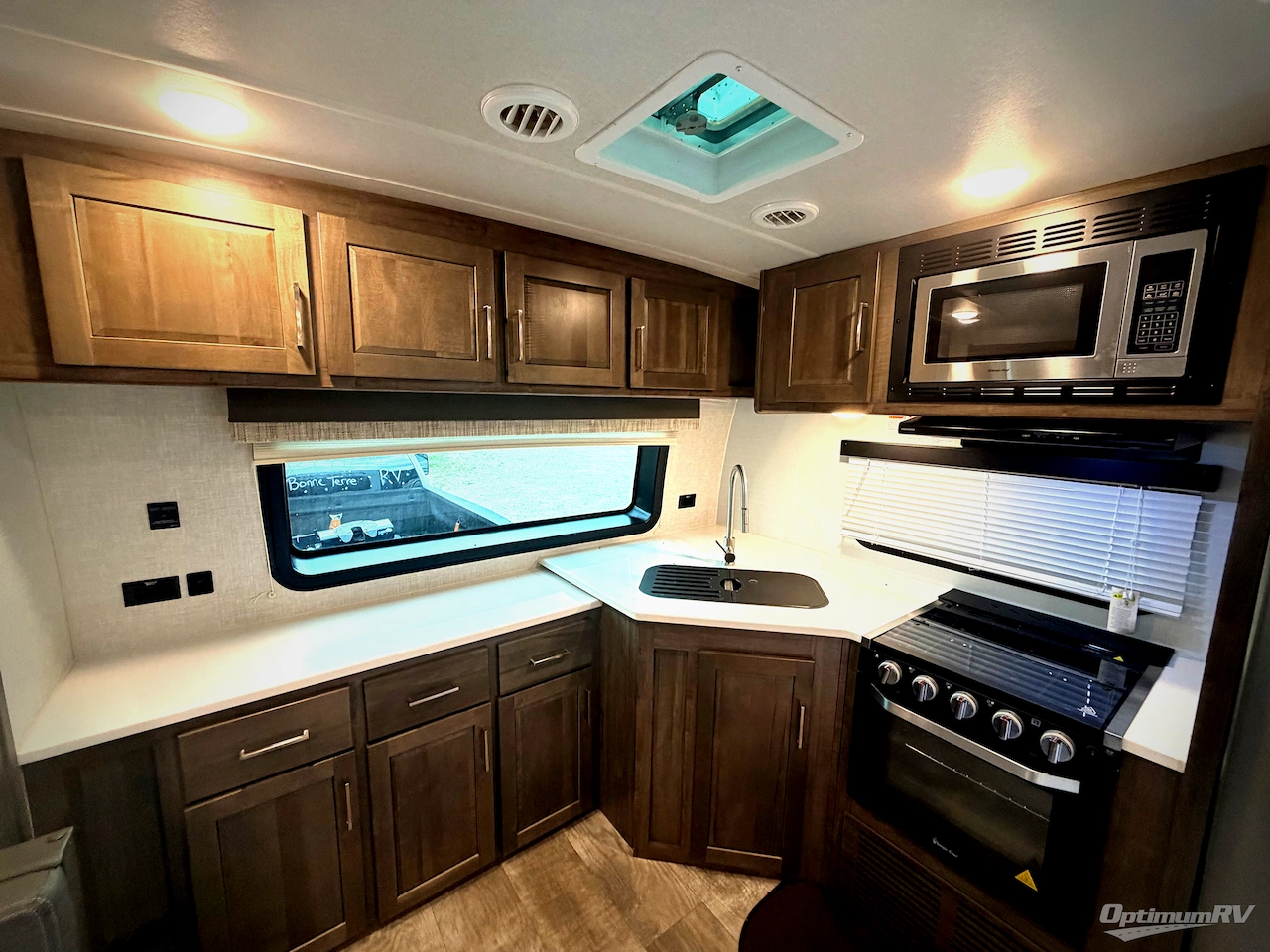2022 Forest River Flagstaff Super Lite 26FKBS Photo 7