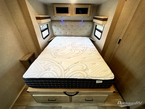 2022 Forest River Rockwood Mini Lite 2516S RV Photo 4