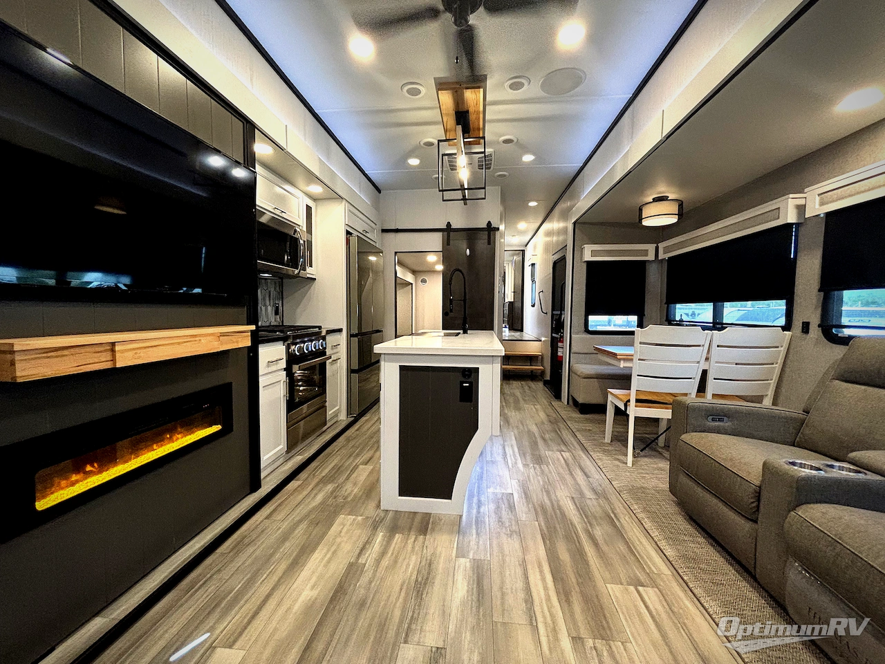 2024 Forest River Cedar Creek 377BH Photo 6