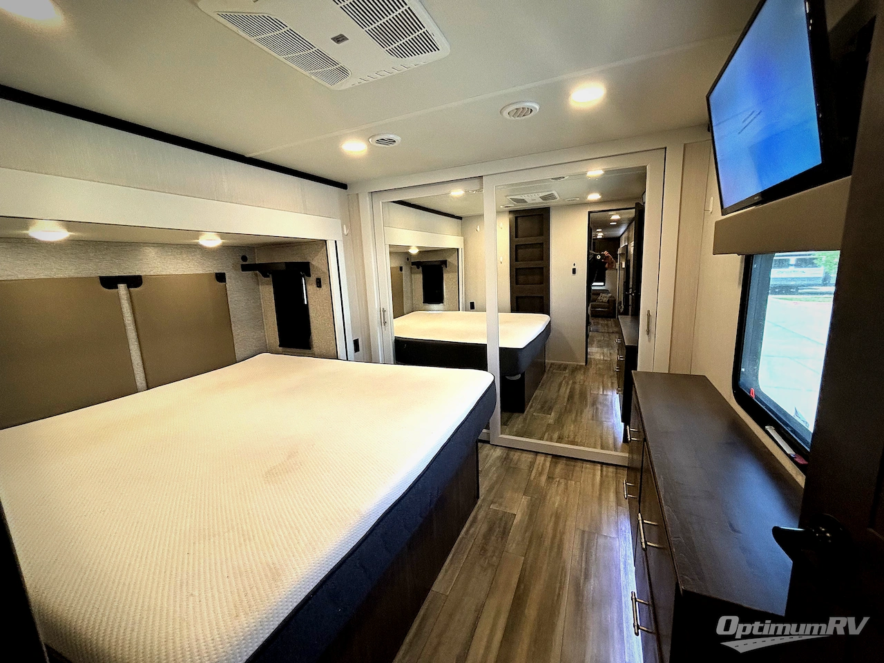 2024 Forest River Cedar Creek 377BH Photo 20