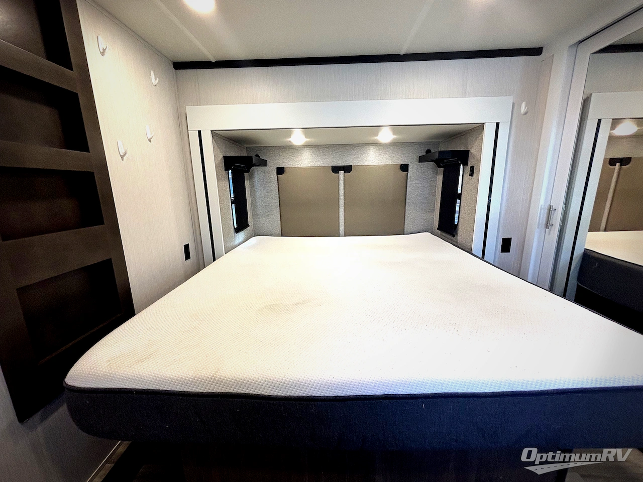 2024 Forest River Cedar Creek 377BH Photo 21