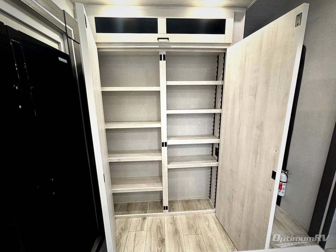 2025 East To West Tandara 386MB-OK Photo 11