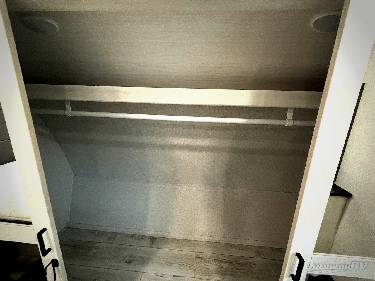 2025 East To West Tandara 386MB-OK Photo 21