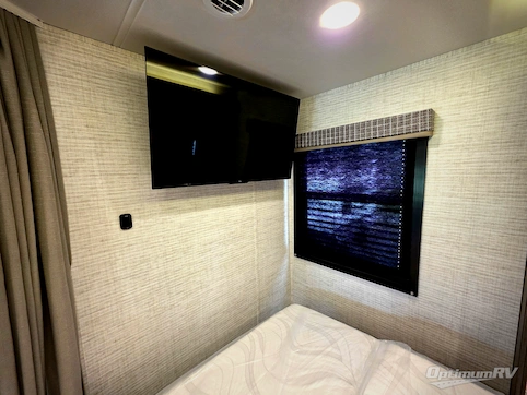 2024 Jayco Melbourne 24L RV Photo 4