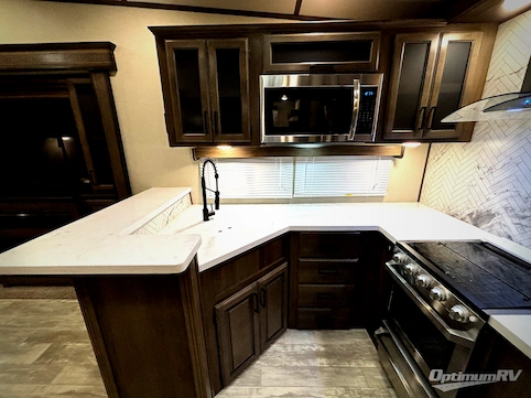 2020 Forest River Wildcat 322RK RV Photo 4