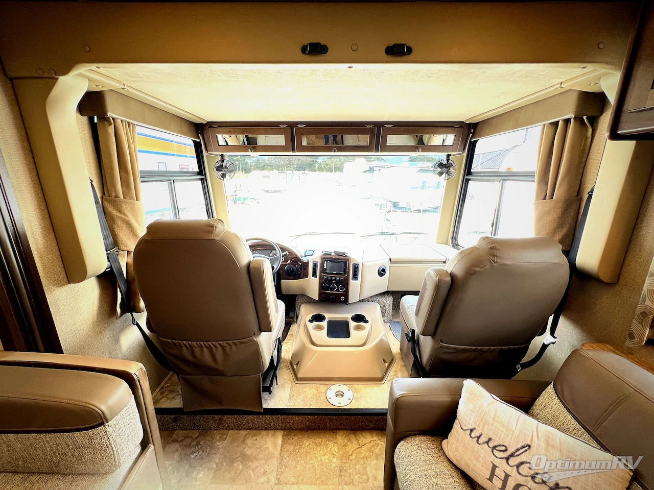 2018 Thor Windsport 27B Photo 6