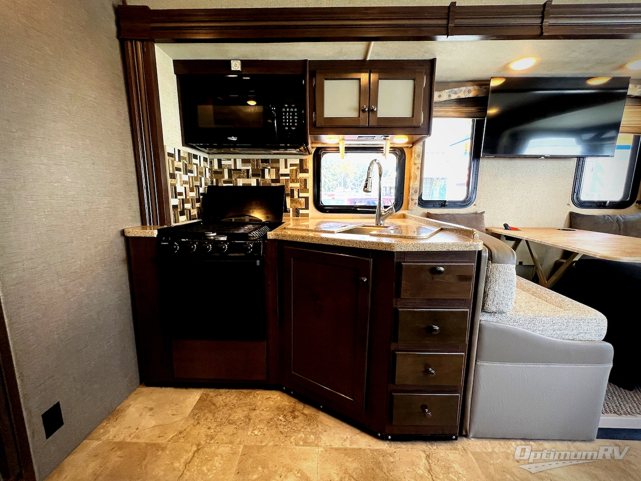 2018 Thor Windsport 27B Photo 11