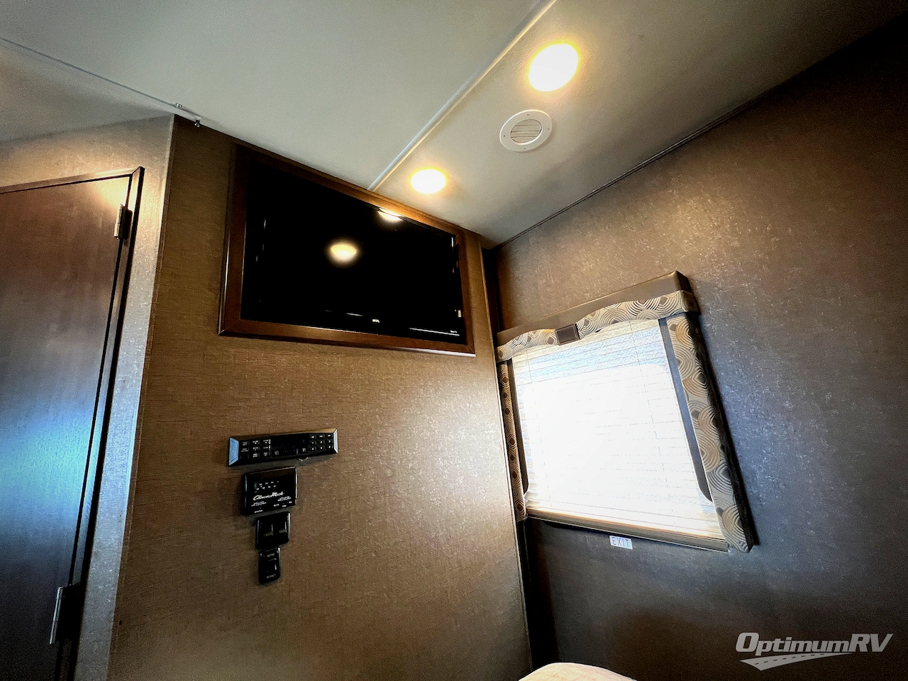 2018 Thor Windsport 27B Photo 18