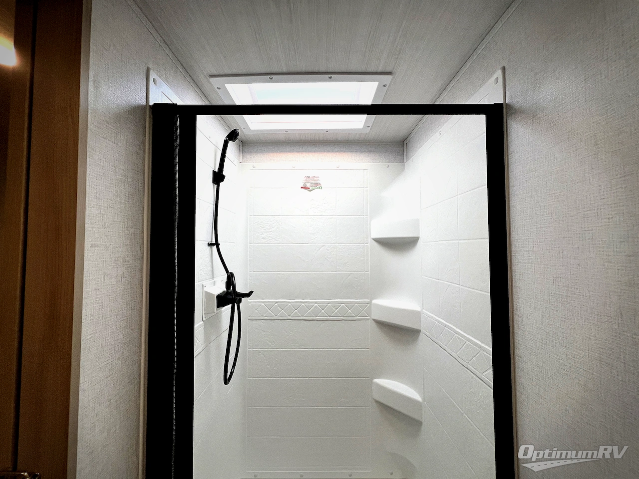 2024 East To West Della Terra 251RD Photo 16