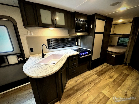 2021 Dutchmen Aspen Trail LE 26BH RV Photo 3