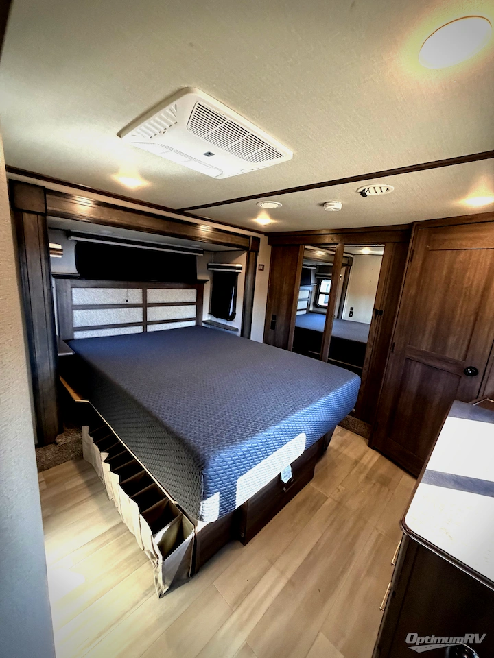2021 Grand Design Solitude 390RK Photo 19