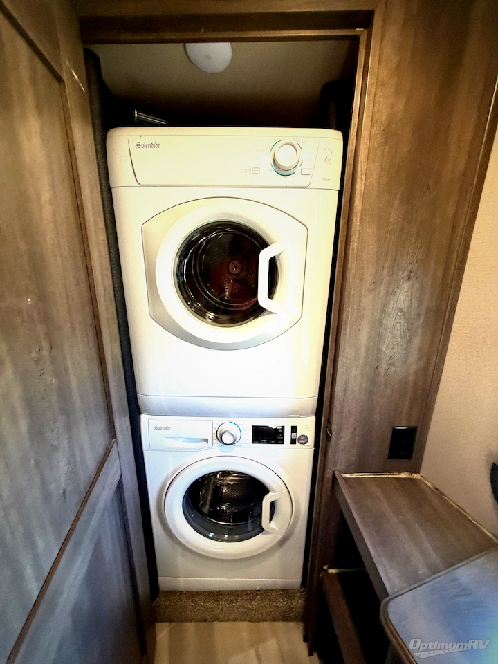 2021 Grand Design Solitude 390RK Photo 22