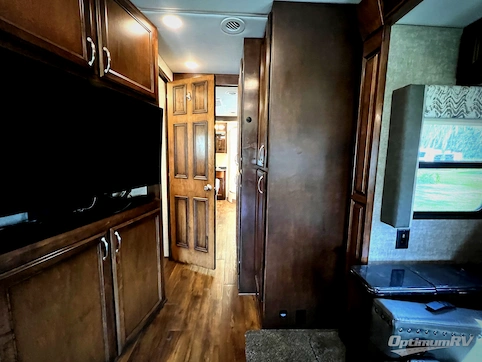 2020 Renegade Verona 40VRB RV Photo 3