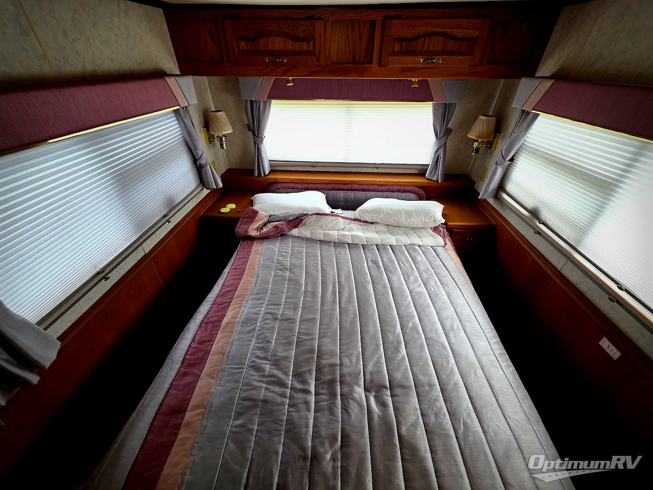 1992 Holiday Rambler Imperial 35CSXS Photo 15