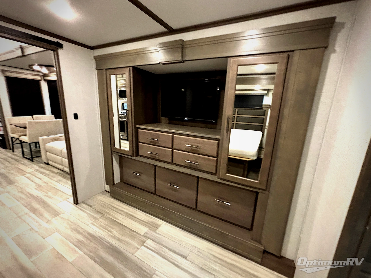 2023 Grand Design Solitude 391DL Photo 24