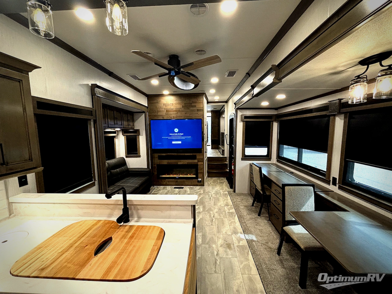 2023 Forest River RiverStone 39RKFB Photo 6