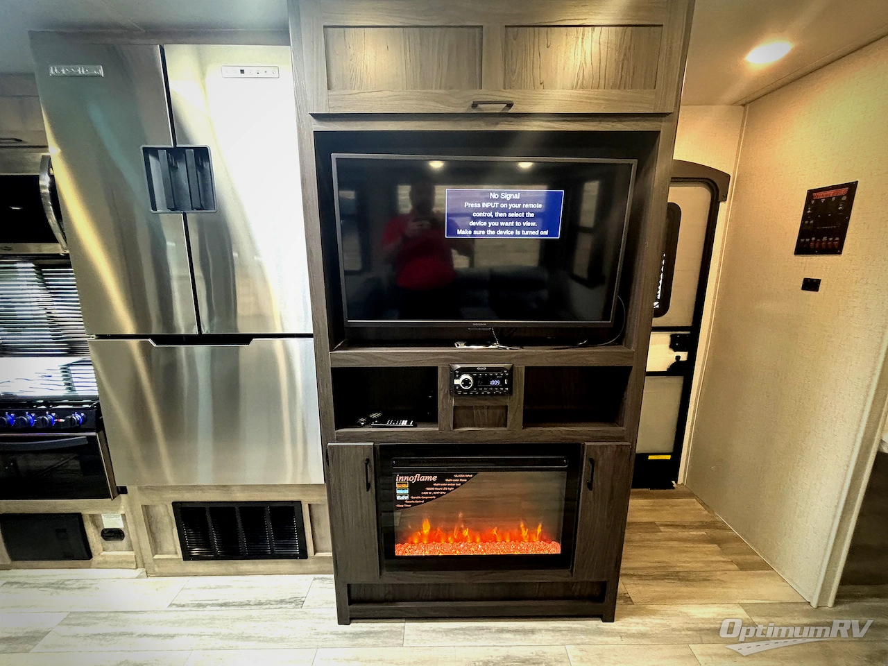 2022 Winnebago Towables Voyage 3033BH Photo 9